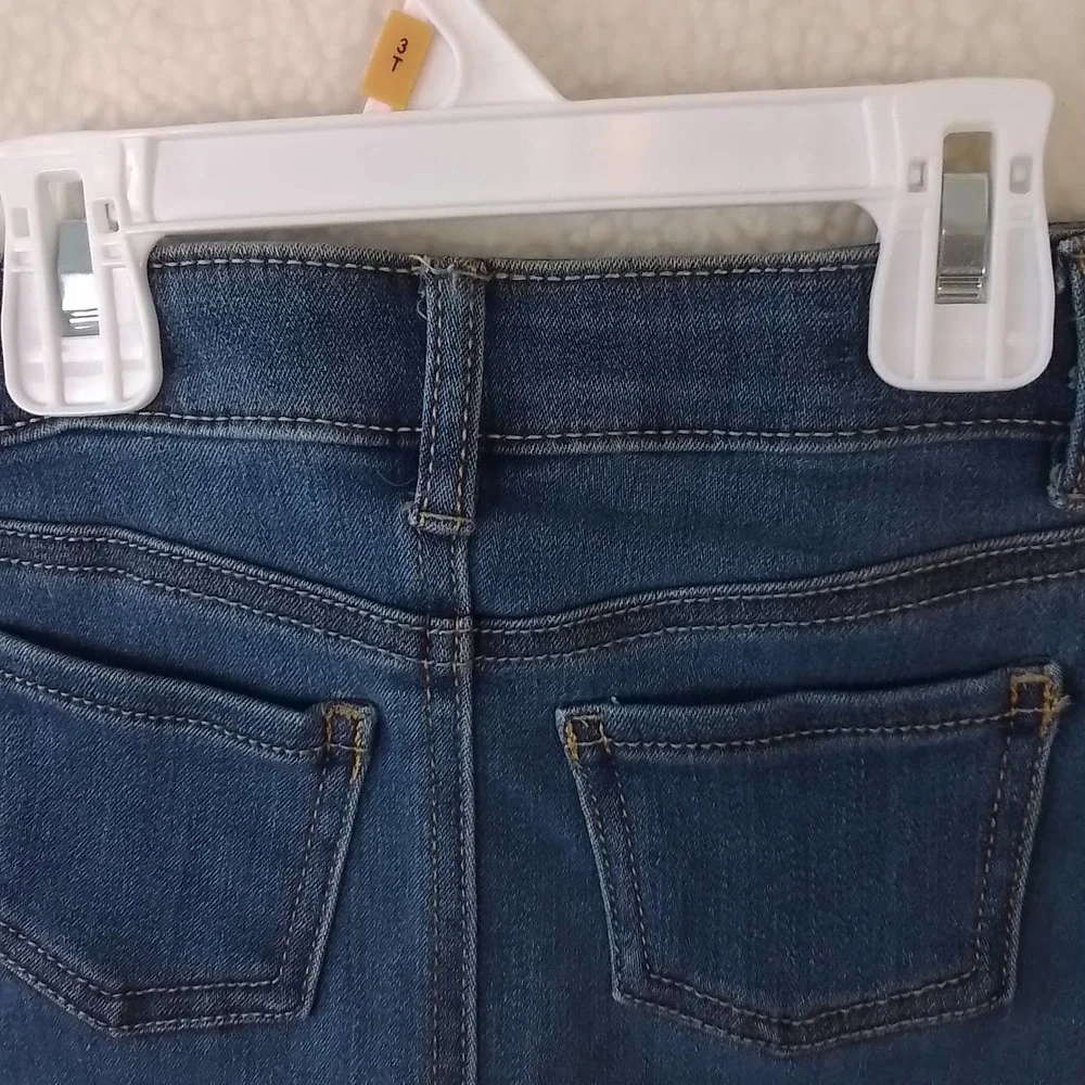 Carter's‎ Mini Jean Skirt Size 3T in Light Wash Denim w/ Adjustable Waist